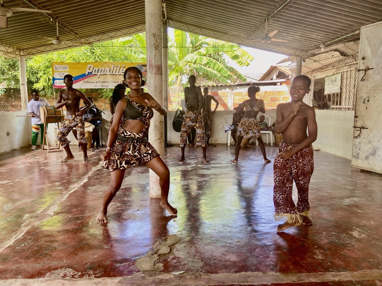 Tour a San Basilio de Palenque